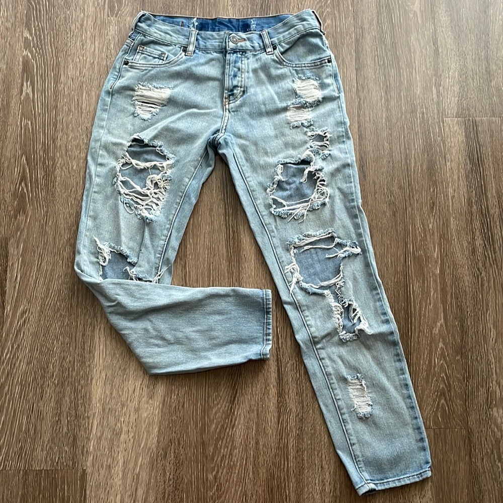 Brandy Melville Boyfriend Jeans